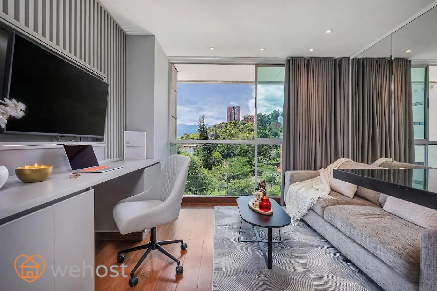 Amazing Luxury 1 Bedroom Gym & Pool Provenza 704 Medellin
