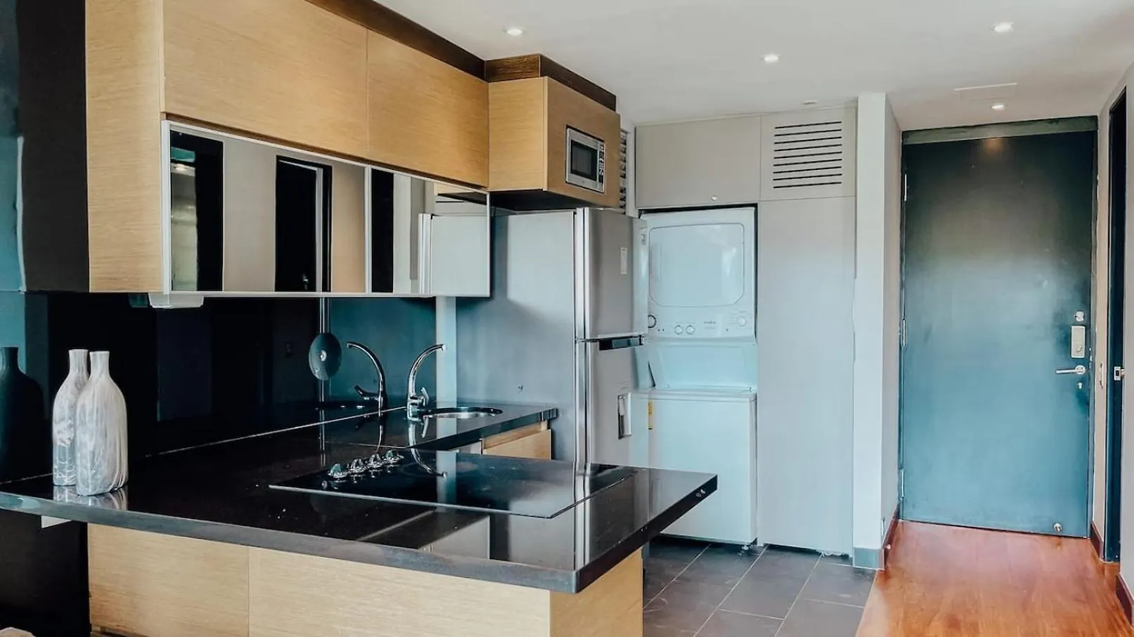 Amazing Luxury 1 Bedroom Gym & Pool Provenza 704 Medellin 0*,